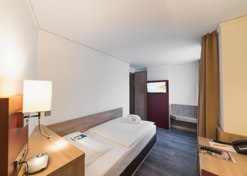 Hotel Gustav-Stresemann-Institut, Bonn, Germany