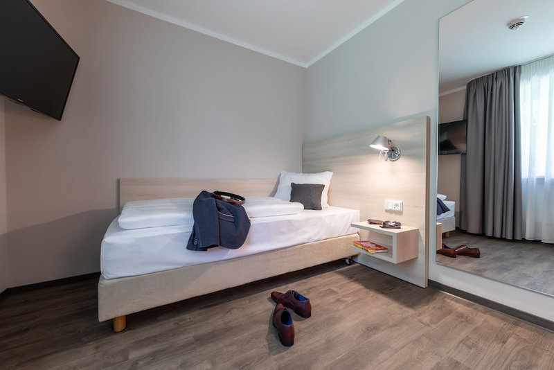 Serways Hotel Waldmohr, Waldmohr, Germany