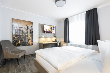 Hotel Haus Fück, Leverkusen, Germany