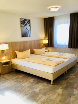 Hotel Reichskrone, Heidenau, Germany