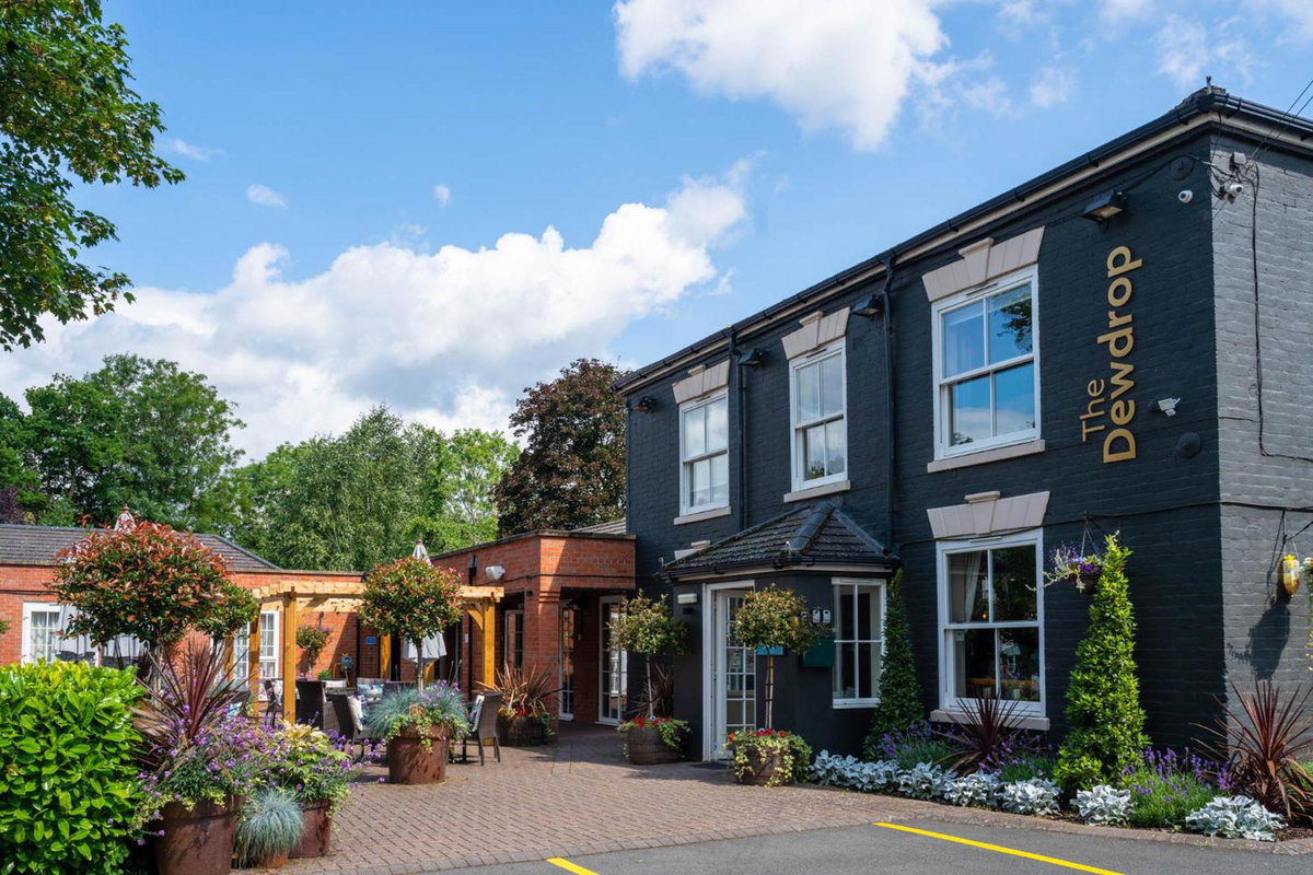 The Dewdrop Inn, United Kingdom