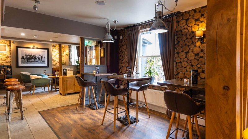 The Dewdrop Inn, Worcester, Великобритания
