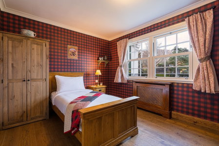The Cluanie Inn, Inverness, United Kingdom