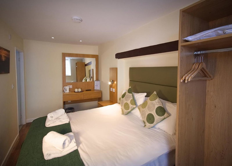 The New Inn Hotel, Lechlade, United Kingdom