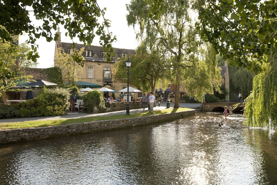 Old Manse Hotel Bourton by Greene King Inns, Cheltenham, Великобритания