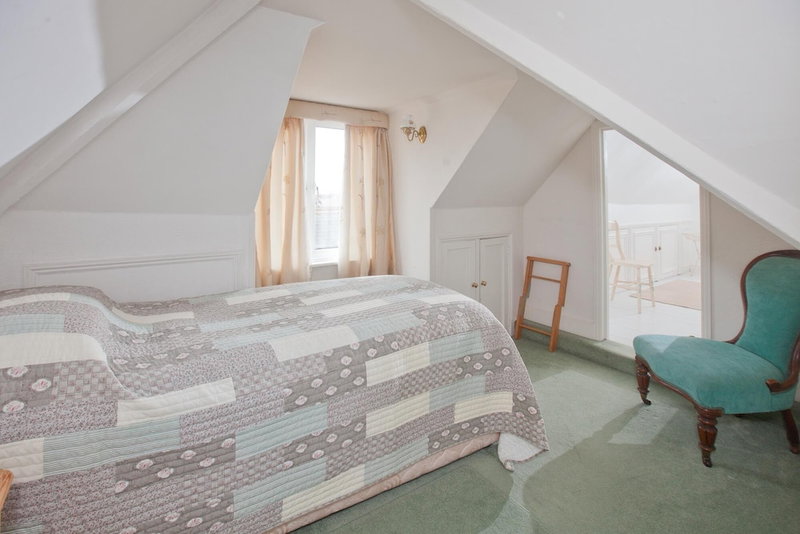 The Old House Guesthouse, Salisbury, United Kingdom