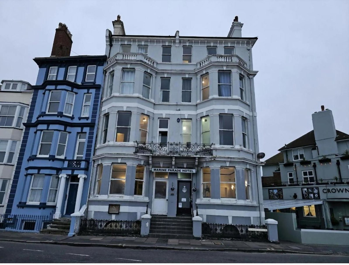 OYO Marine Parade Hotel, Eastbourne Pier, United Kingdom