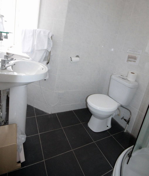 OYO Marine Parade Hotel, Eastbourne Pier, Eastbourne, United Kingdom