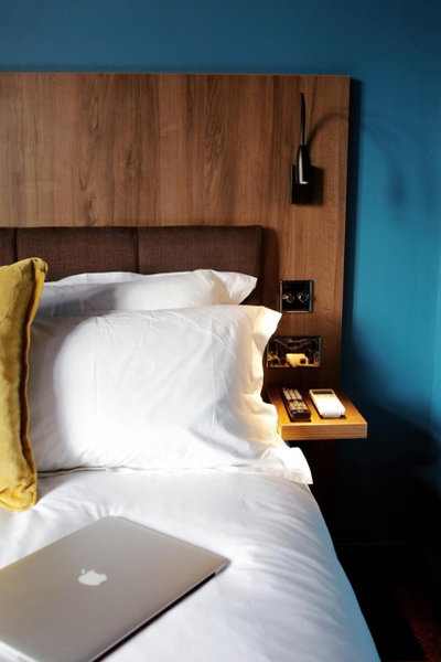 The Cherry Rooms, London, Великобритания