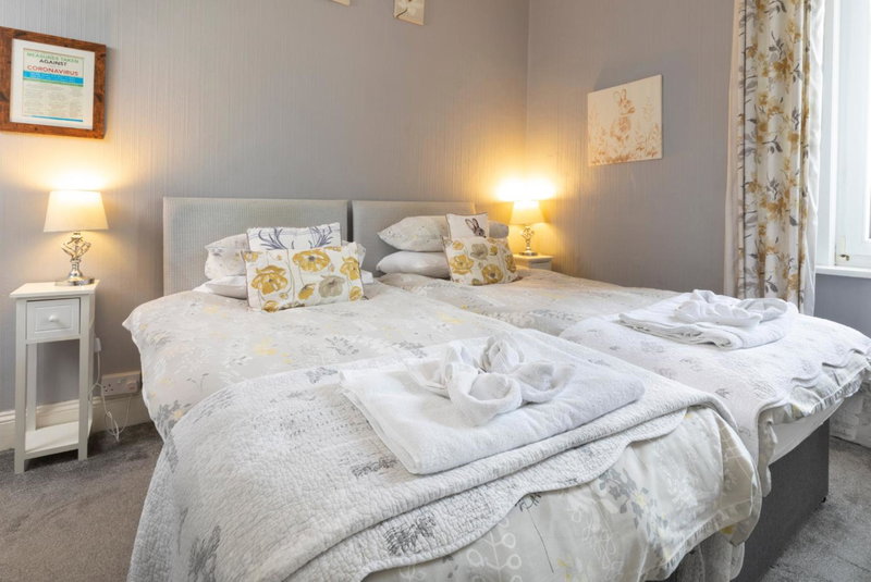 The Firs Bed and Breakfast, Plymouth, United Kingdom