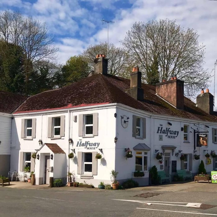 The Halfway House Pub and Kitchen, Torpoint, United Kingdom