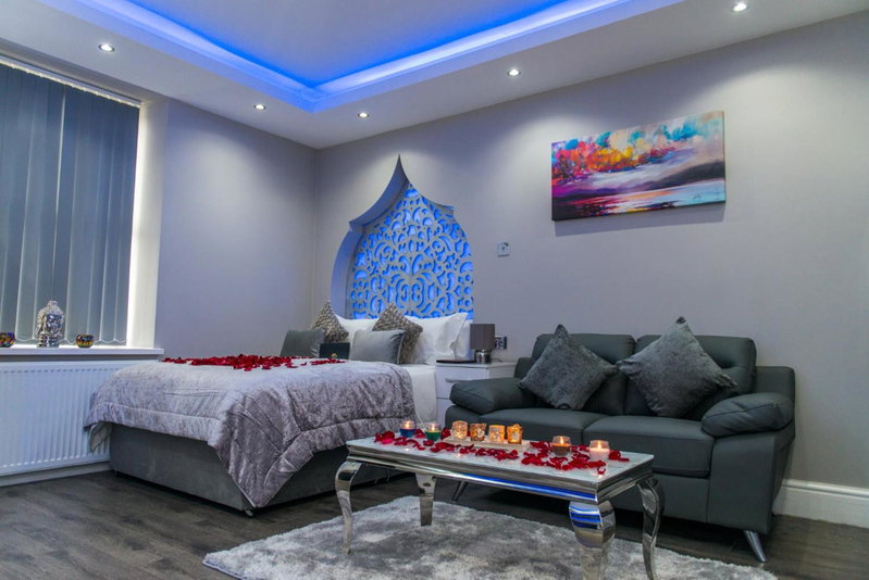 Velmora Suites, Huddersfield, Великобритания