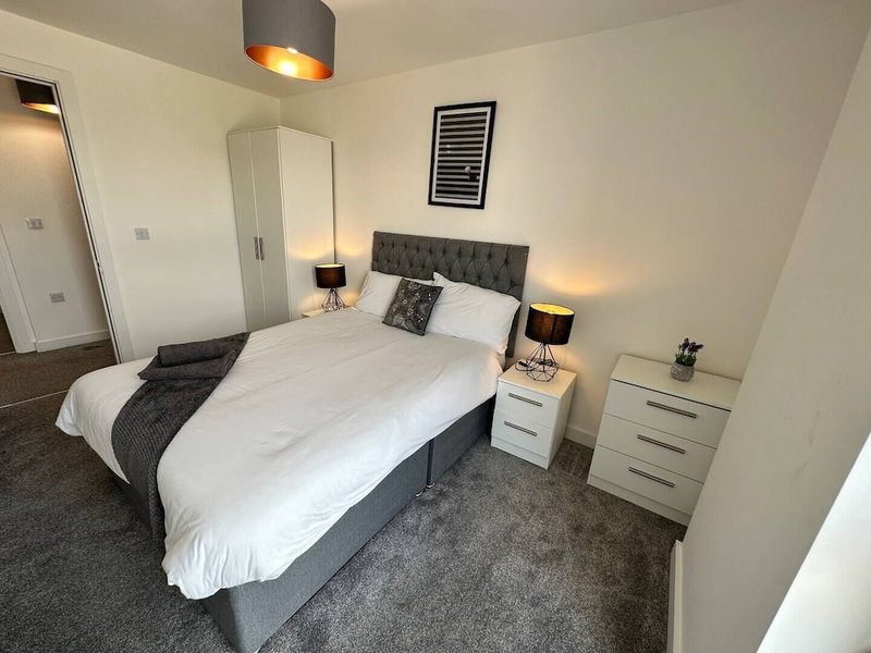 Adelphi Wharf Apartments by Beehosting, Salford, United Kingdom