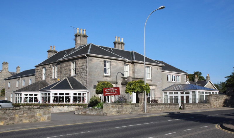 Sunninghill Hotel, Elgin, Великобритания