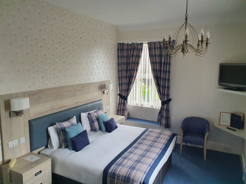 Sunninghill Hotel, Elgin, Великобритания