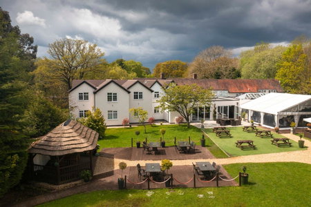 The Limes Country Lodge Hotel & Admiral Restaurant, Solihull, Reino Unido