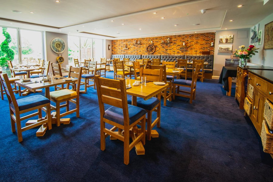 The Limes Country Lodge Hotel & Admiral Restaurant, Solihull, Великобритания