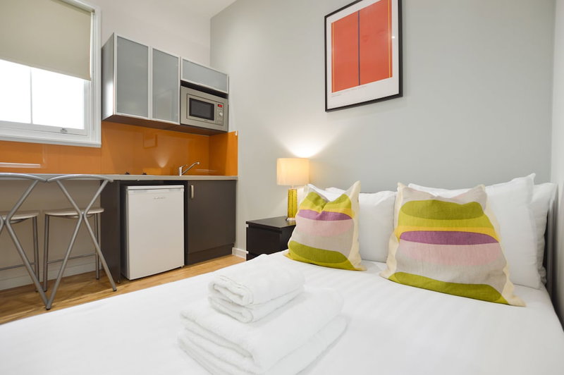 Princes Square Serviced Apartments by Concept Apartments, London, United Kingdom