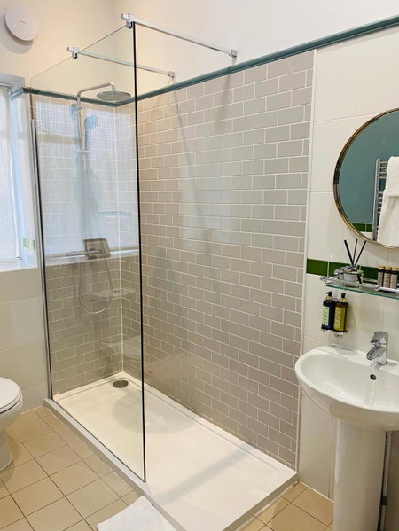 Embankment Hotel, Bedford, United Kingdom
