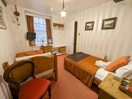 Crown and Trumpet Inn, Broadway, Reino Unido