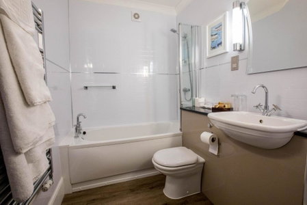 The Sun Hotel & Bar, Lancaster, Великобритания