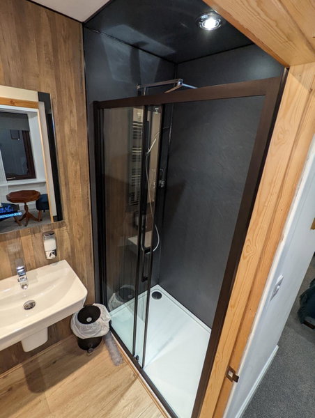 Cambeth Lodge Guesthouse, Inverness, United Kingdom