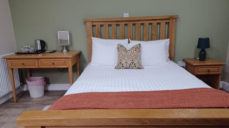 The Renishaw, Renishaw, United Kingdom
