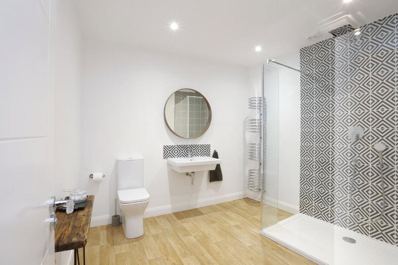 Hues - Castle Cary, Castle Cary, United Kingdom