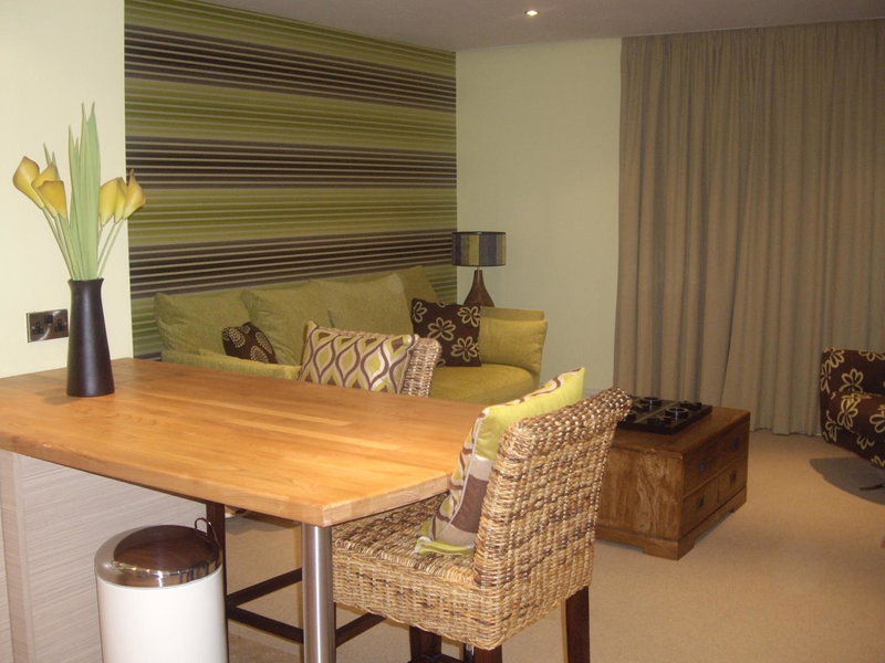 Portland Apartments, Cheltenham, Великобритания