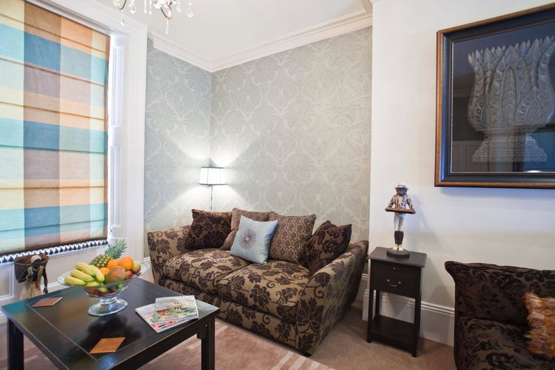 Portland Apartments, Cheltenham, Великобритания