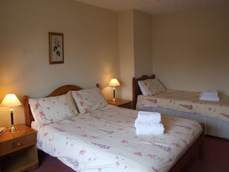 Cefn Uchaf Guesthouse, Garndolbenmaen, United Kingdom