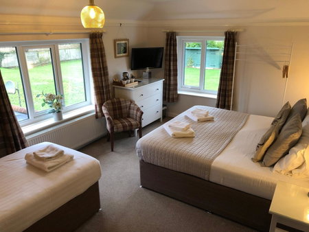Burton Lodge Guest House & Spa, Brandesburton, United Kingdom