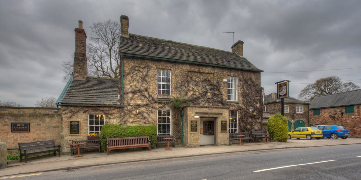 Hotel · Rockingham Arms By Greene King Inns, Wentworth