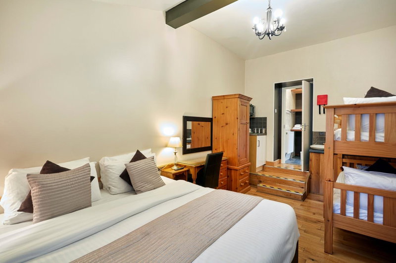 Conifers Guest House, Oxford, Великобритания