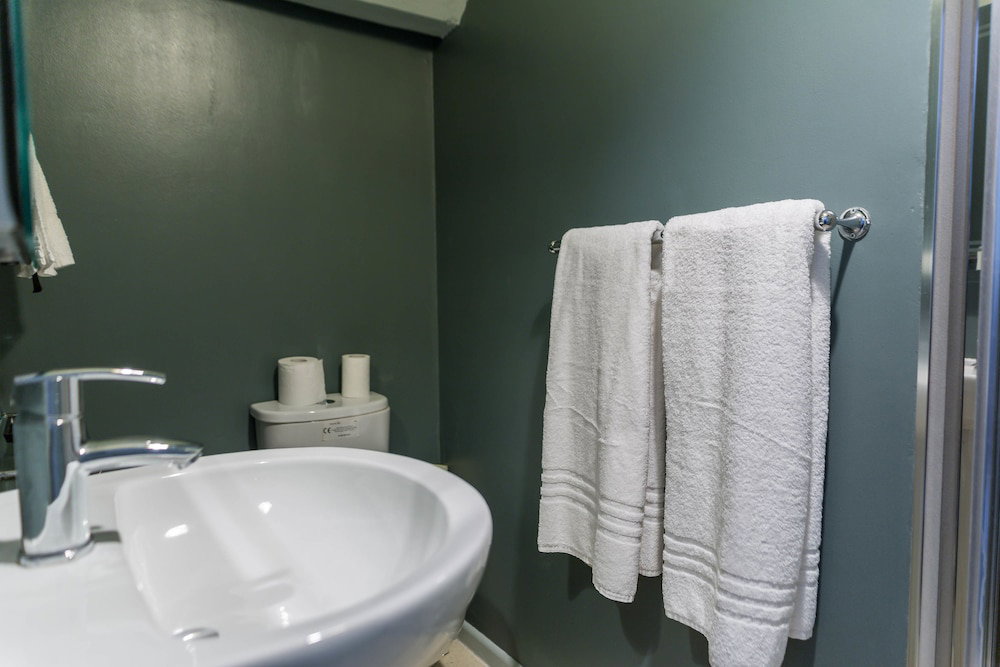 Hotel · The Ancient Gatehouse Hotel, Wells
