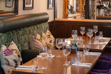 The George Hotel, Amesbury, Wiltshire - The Coaching Inn Group, Amesbury, Reino Unido
