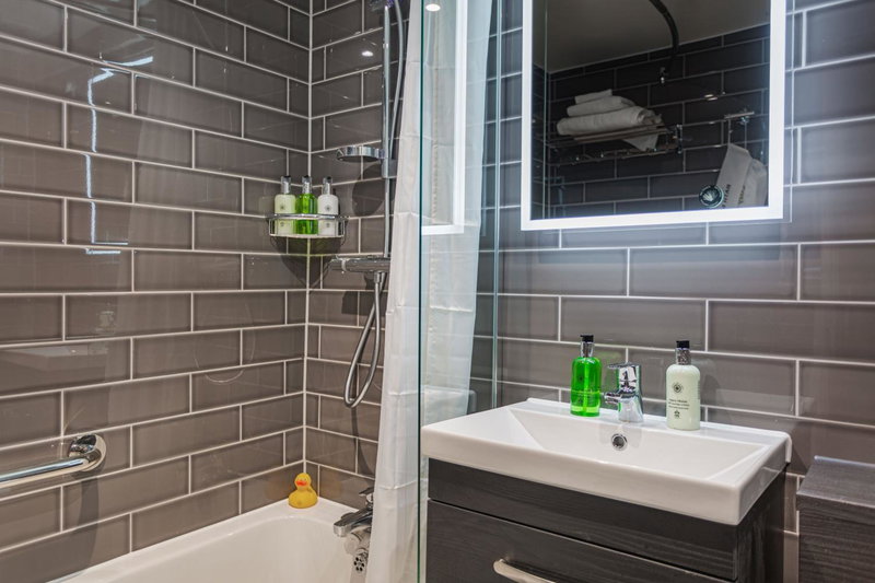 The George Hotel, Amesbury, Wiltshire - The Coaching Inn Group, Amesbury, Reino Unido