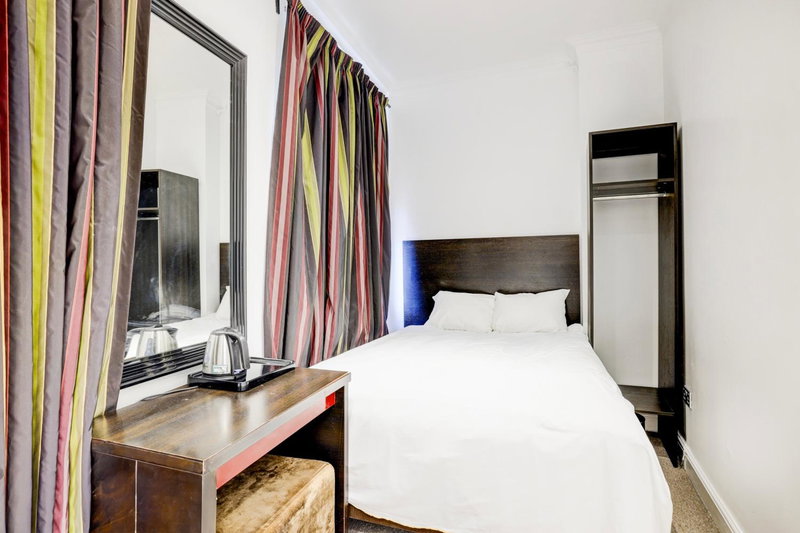 London Shelton Hotel, Finsbury Park, London, United Kingdom