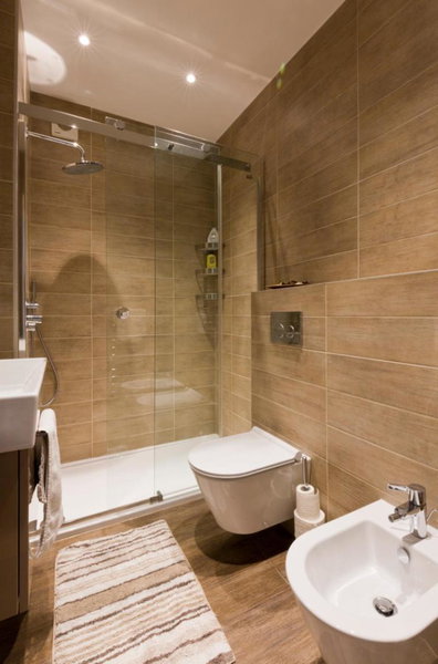 Leafy Suburban Bed and Breakfast, Northwood, United Kingdom