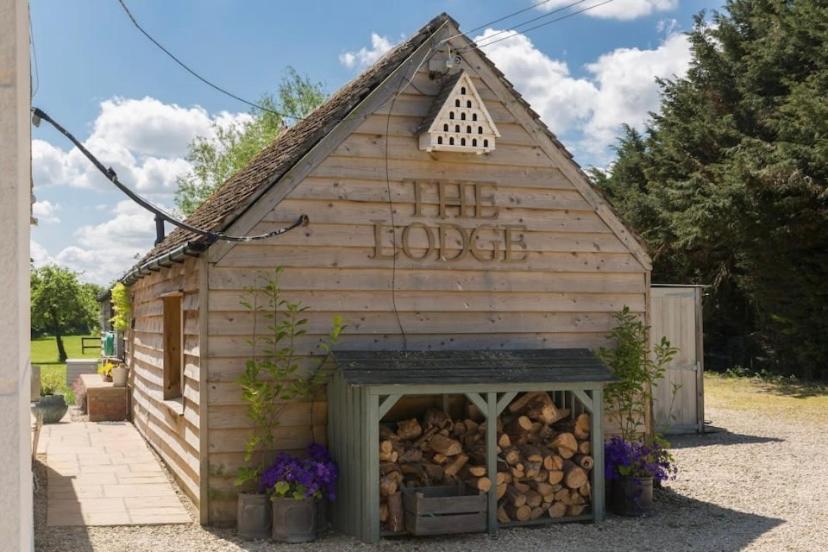 Hôtel · Cotswolds Lodge in Minster Lovell, Minster Lovell