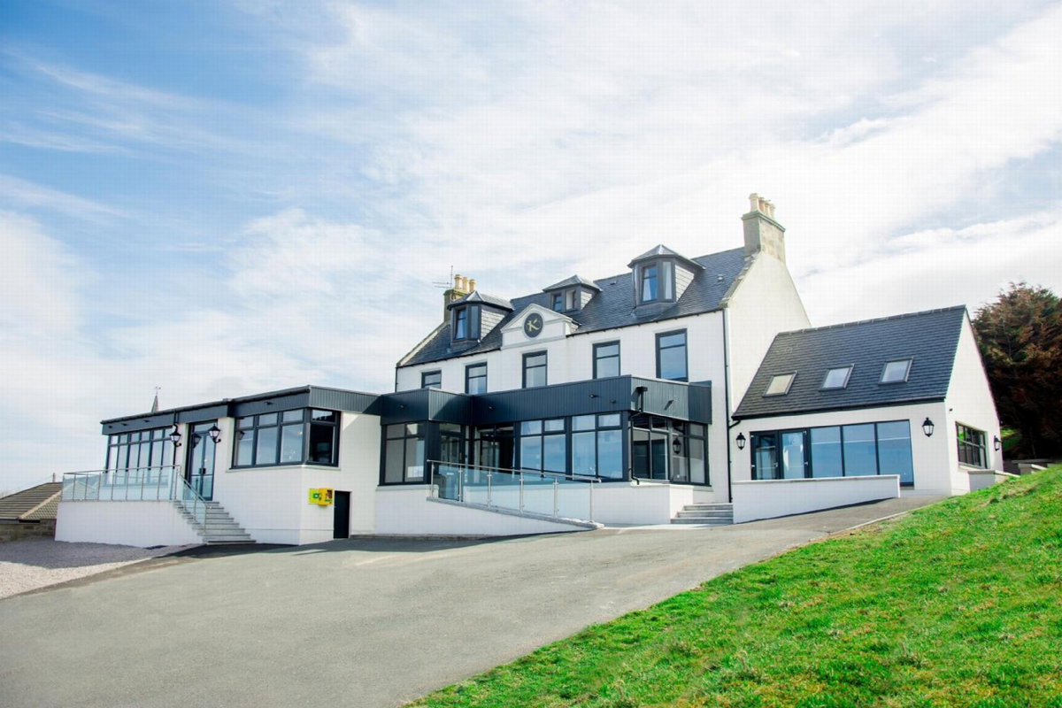 Hotel · The Knowes Hotel & Restaurant, Macduff