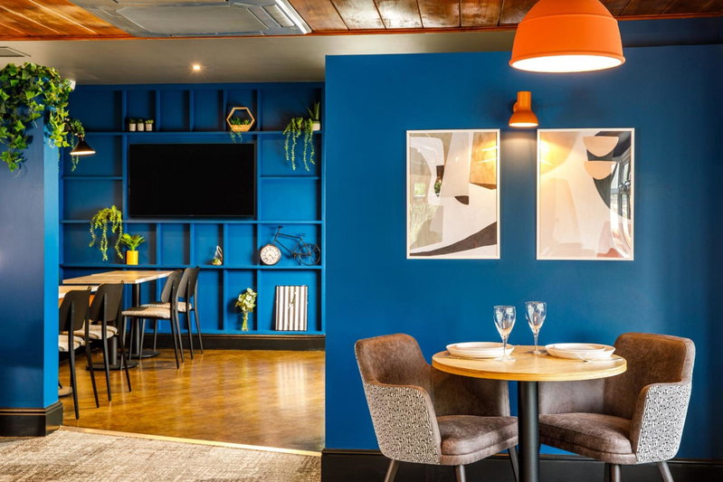 IBIS Wakefield East-Castleford, M62 J31, Wakefield, United Kingdom