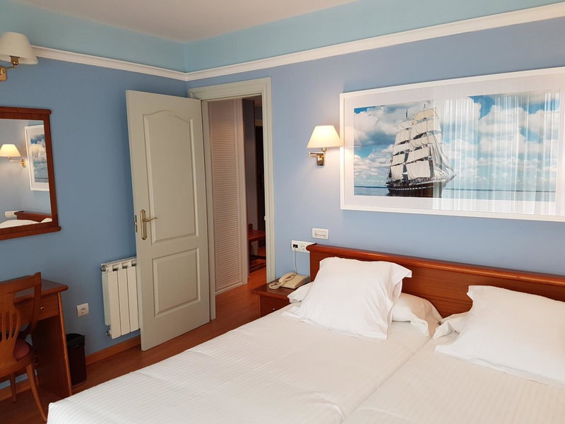 Hotel Faro de San Vicente, San Vicente de la Barquera, Spain