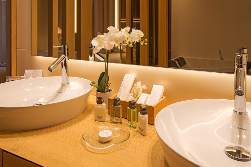Hotel Port Salins by Pierre & Vacances, Empuriabrava, Spain