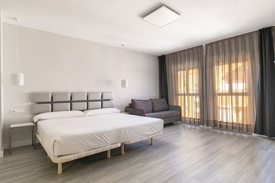 HA Apartahotel Quo Eraso, Madrid, Spain