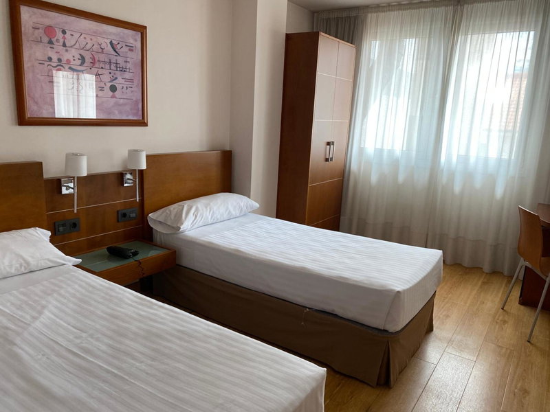 Hotel Longoria Plaza by Pandora Hoteles, Oviedo, Spain