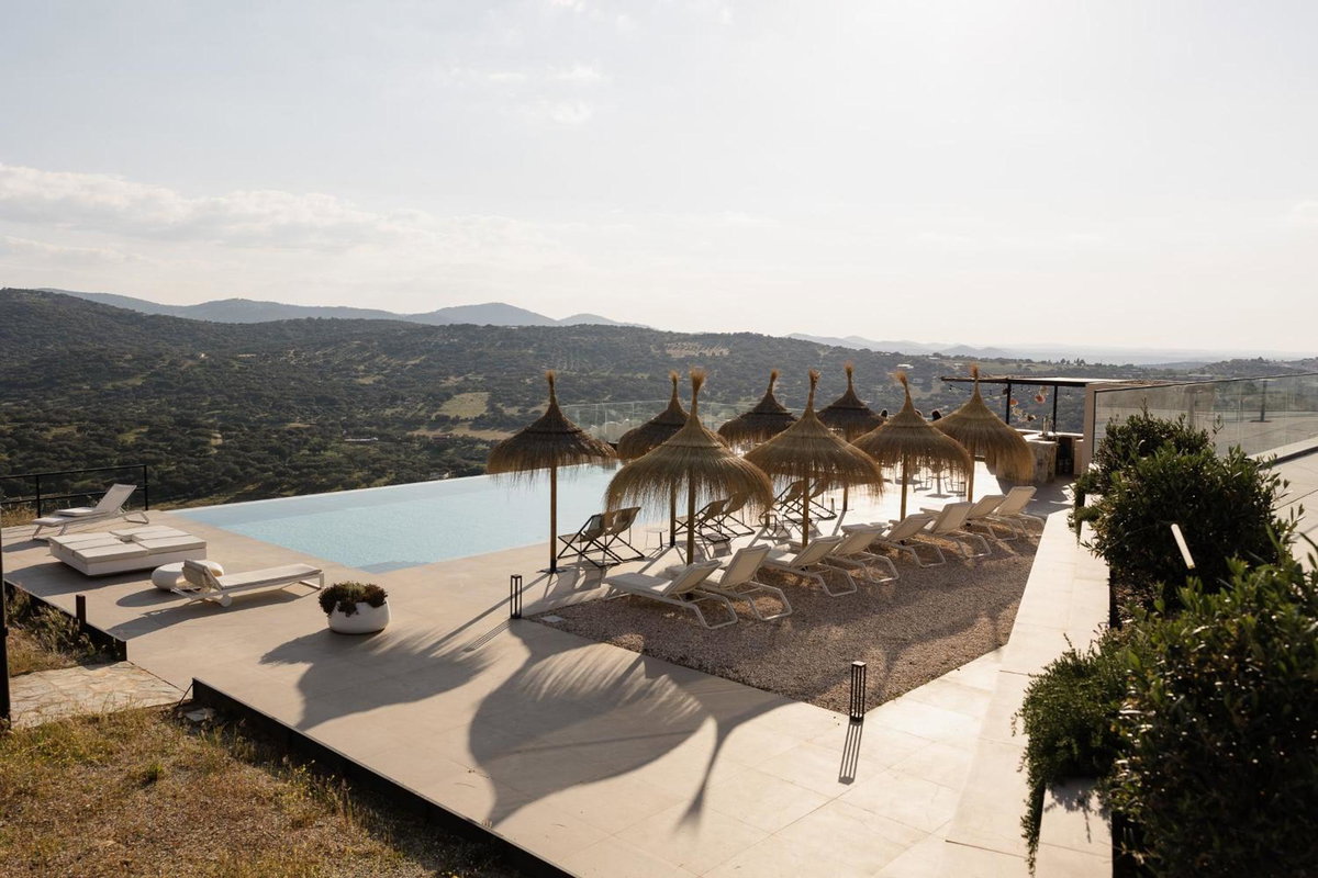 Hoteles Desconecta2 by Vicoba, Spain