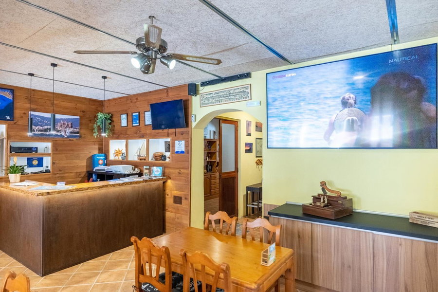 Hostal Doris - Adults Only, Colonia Sant Jordi, Испания