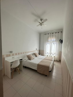 Hotel Torino, Masnou, Spain