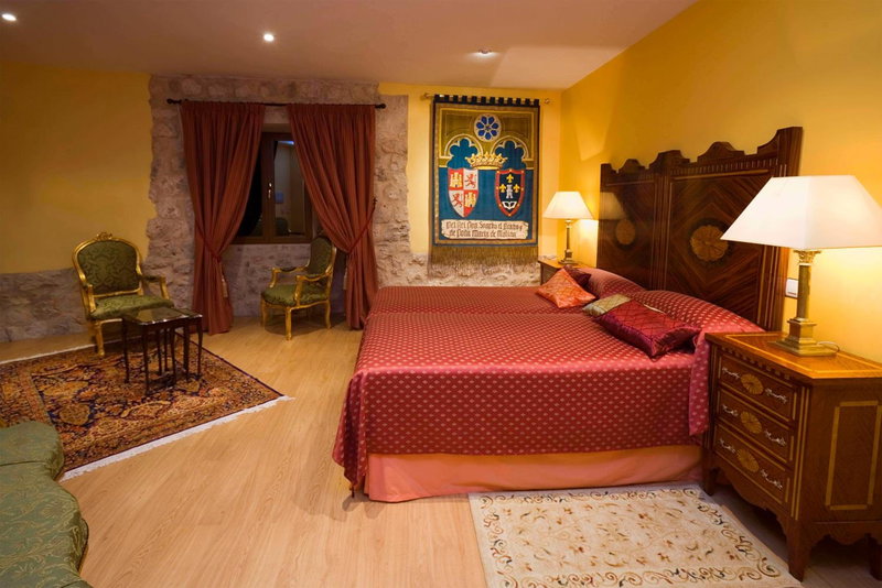 Residencia Real del Castillo de Curiel, Curiel de Duero, Spain